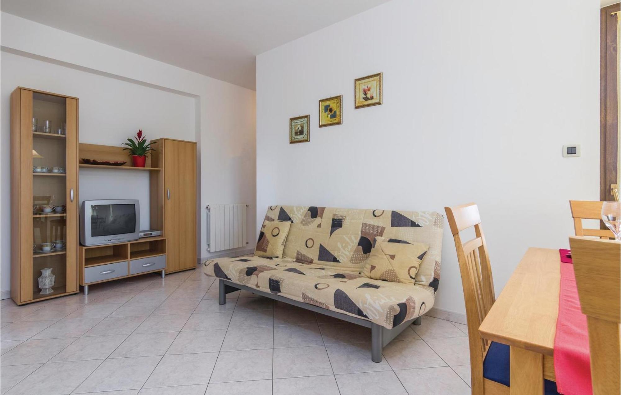 Cozy Apartment In Porec With Wifi Poreč Exterior foto