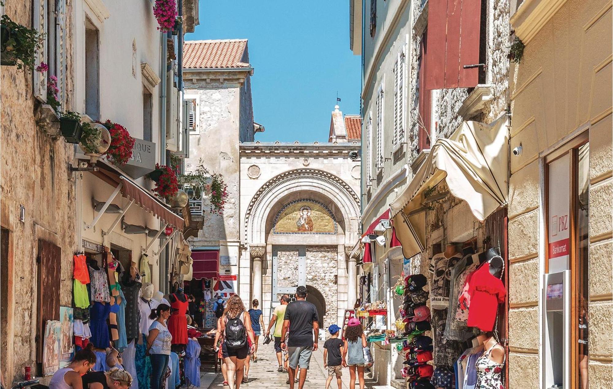 Cozy Apartment In Porec With Wifi Poreč Exterior foto
